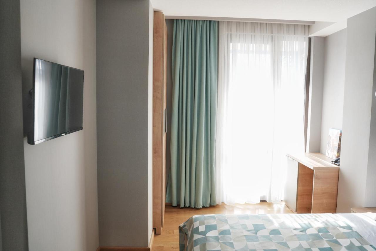 Hotel Embassy Tbilisi Exteriér fotografie